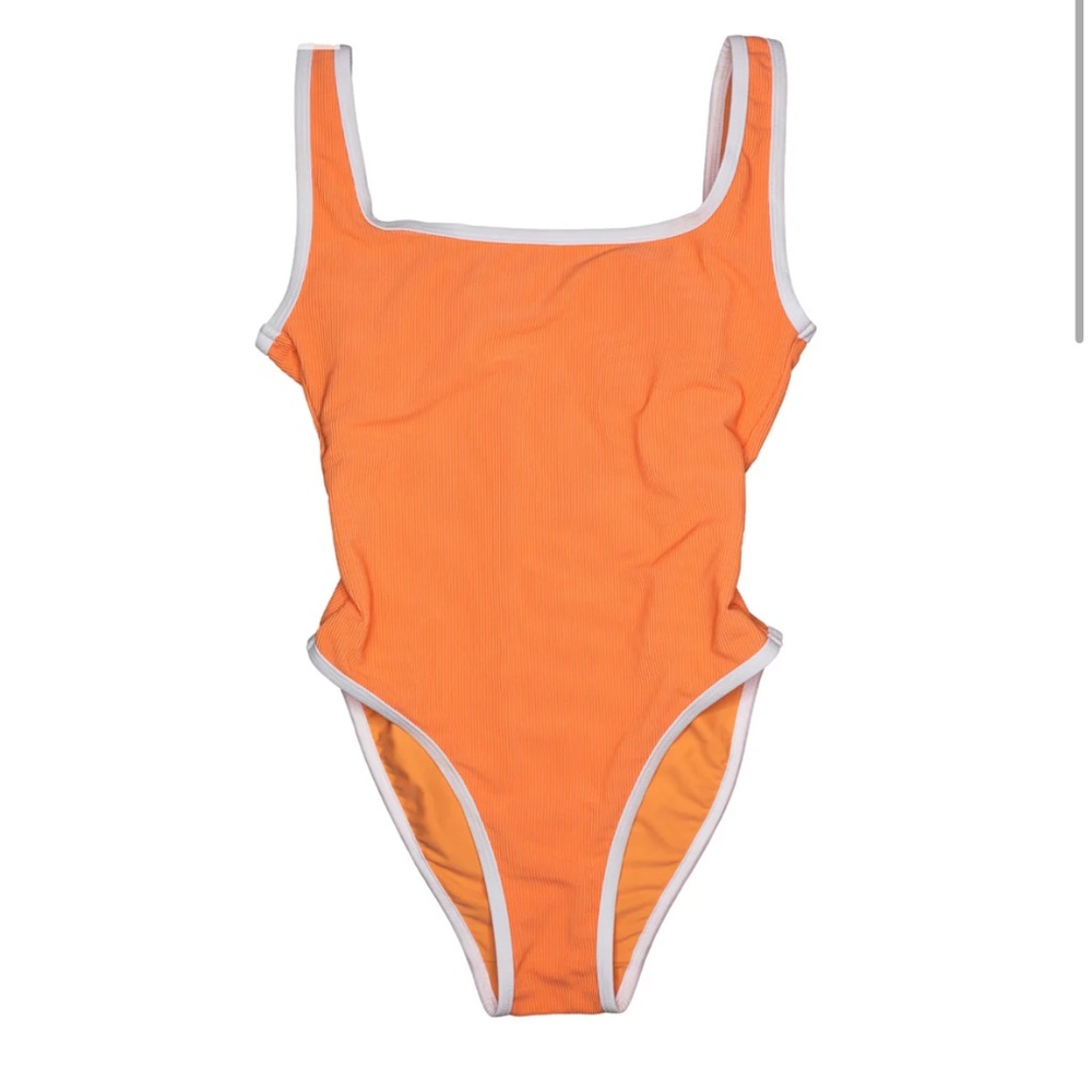 Lainsnow Ocean Isle One Piece- Cantaloupe Size XS